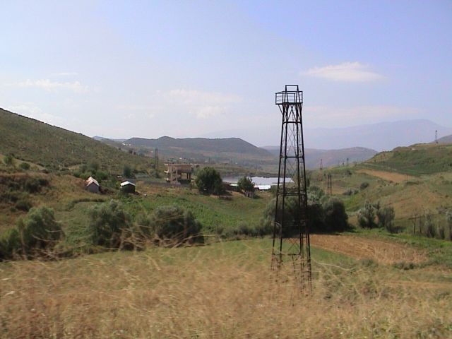 Ölpumpen in Albanien.